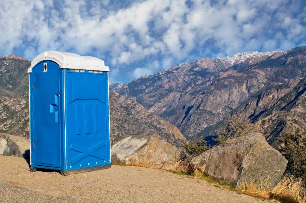 Best Portable toilet rental cost  in Cedar Falls, IA